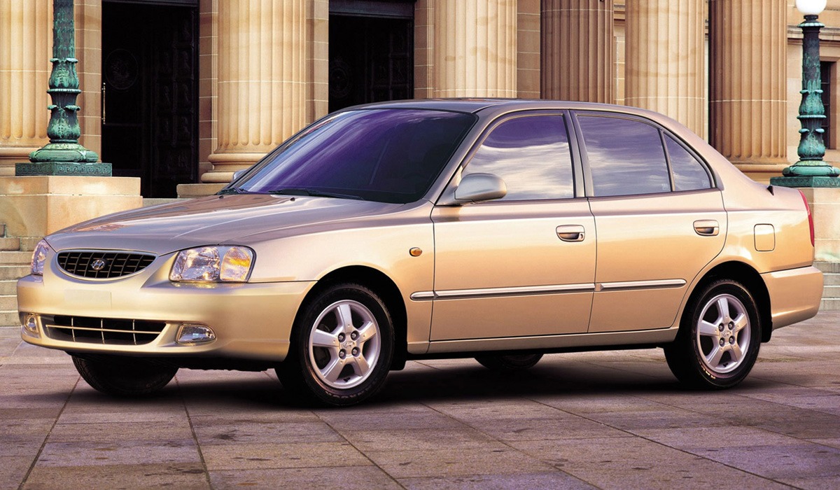 Hyundai Accent — кузовные запчасти
